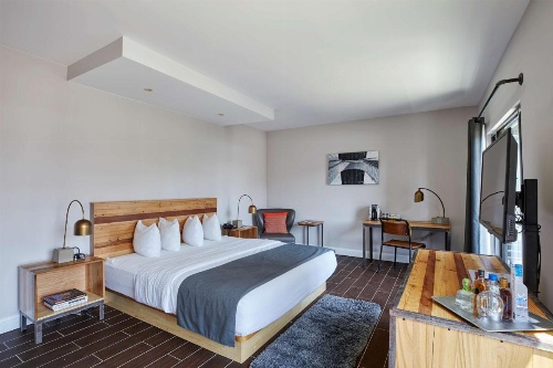 Ravel Hotel, A Trademark Collection Hotel image 11