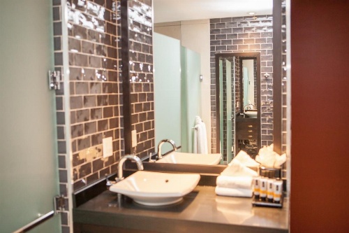 Ravel Hotel, A Trademark Collection Hotel image 14