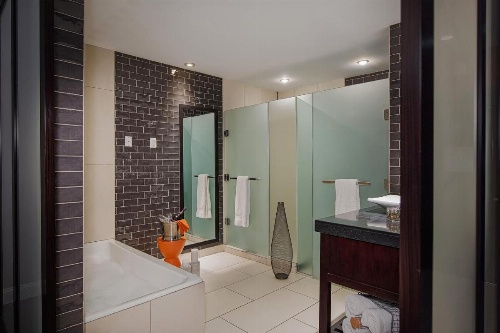 Ravel Hotel, A Trademark Collection Hotel image 20