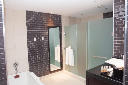 Ravel Hotel, A Trademark Collection Hotel image 25